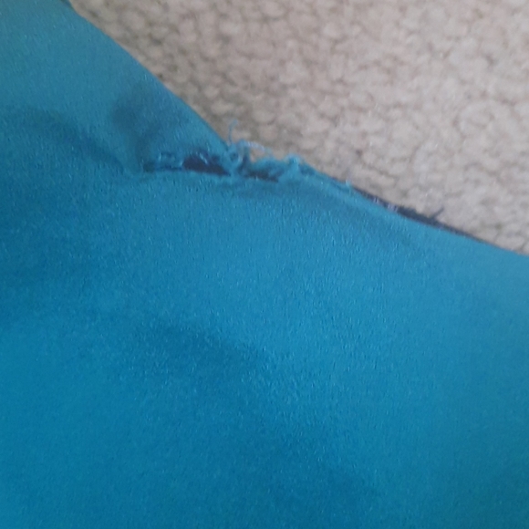 Color-block Dress - Picture 9 of 10